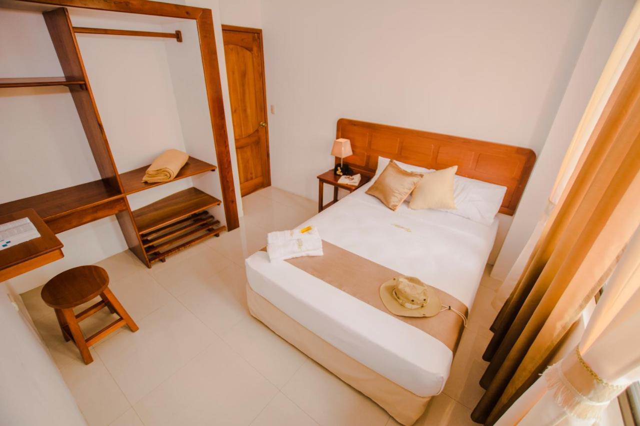 פורטו איורה Hostal Suenos Silvestres מראה חיצוני תמונה