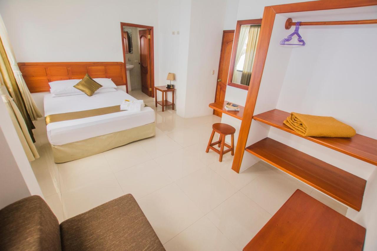פורטו איורה Hostal Suenos Silvestres מראה חיצוני תמונה